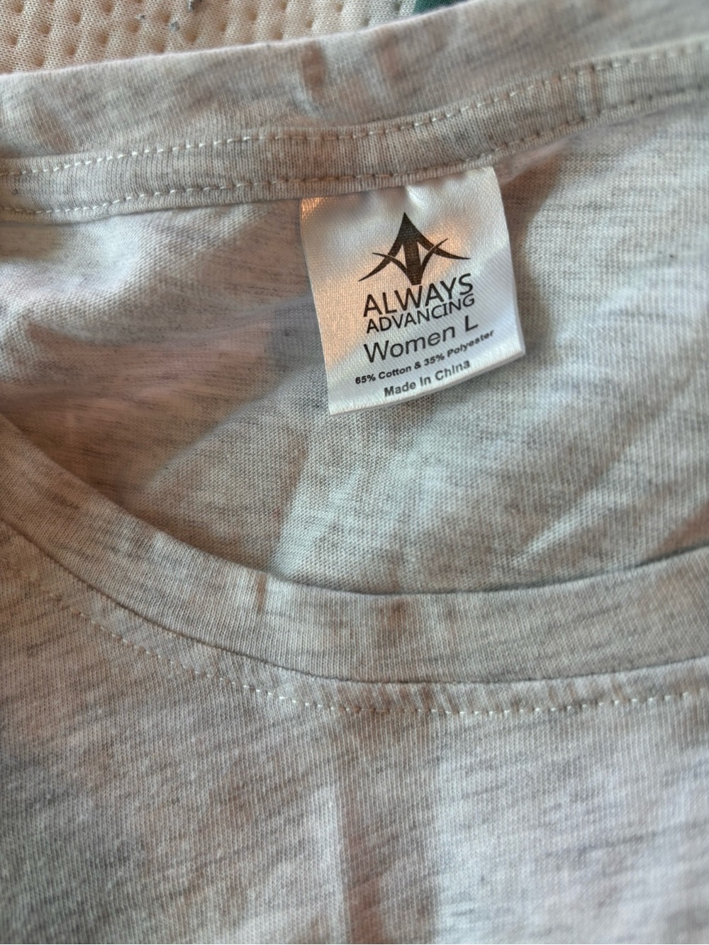 Race shirt size large - Picture 4 of 4